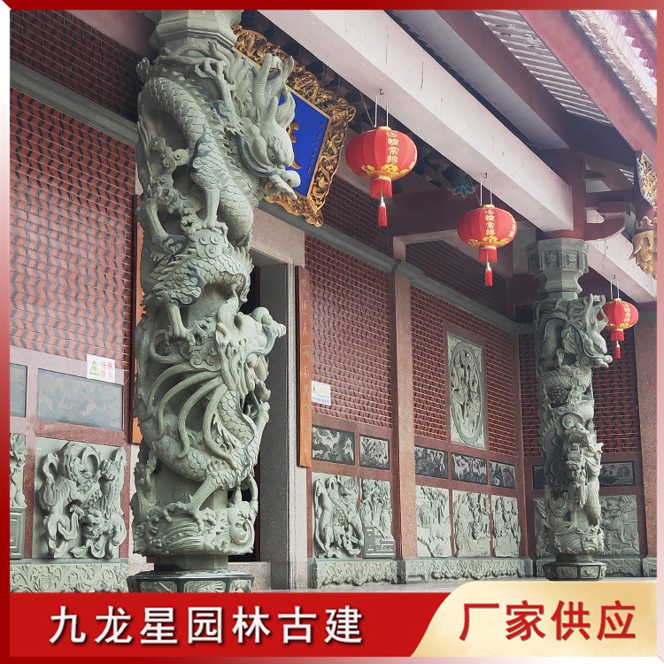 1641525270906361.jpg 寺院大殿門口盤龍廊柱